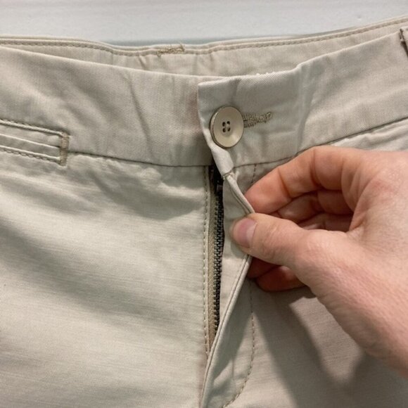 Gap Tan Boyfriend Khakis Shorts - Picture 6 of 12